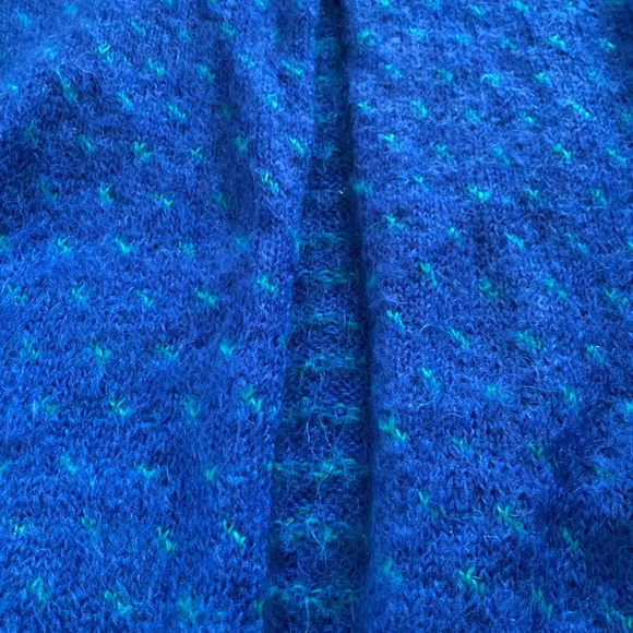 Frances Lesley Sweater - Picture 4 of 8